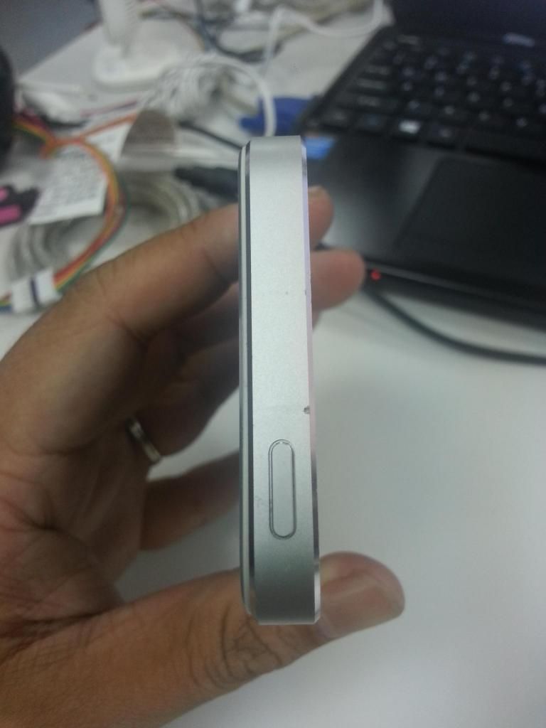 Bán iPhone 5 màu trắng, mới 95%, quốc tế - 5