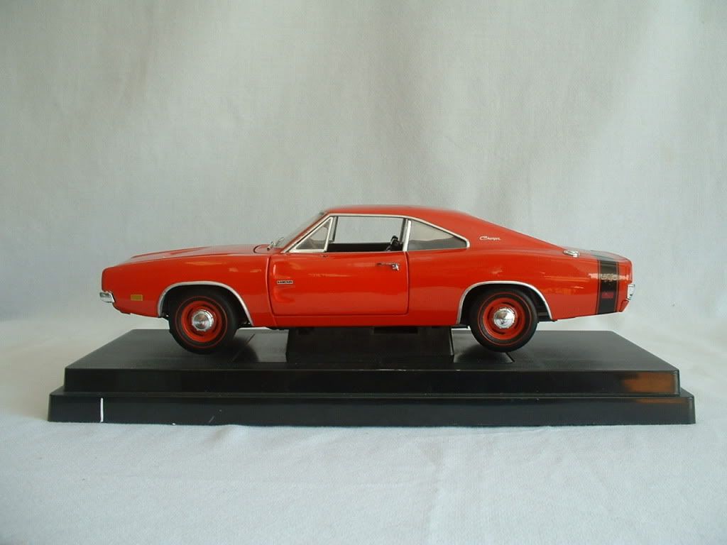 Ertl1969DodgeChargerRTHemi1jpg Ertl 1969 Dodge Charger RT Hemi