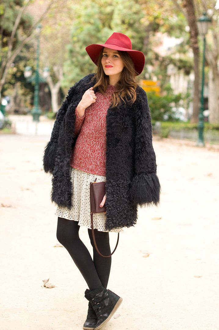 photo 1-yeti_coat-faux_fur-burgundy_hat-street_style_zps39193152.jpg