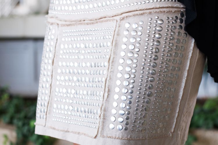 photo chanel_bag-studded_skirt-street_style-3_zpse3bac380.jpg