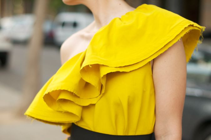  photo lanvin_HM-yellow-dress-looks-outfits-street_style-3_zps64bc65a5.jpg