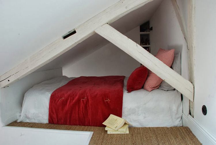  photo 9-tiny-attic-apartment-paris_zps4bcff230.jpg