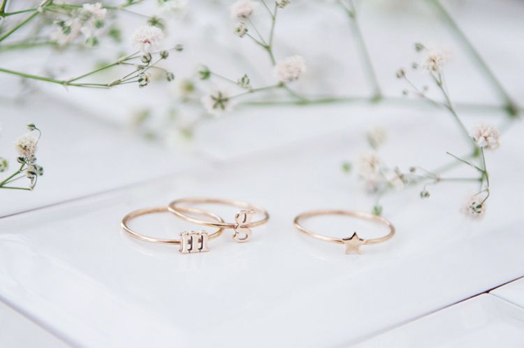 photo 1-anillos-monogram-letras-singularu-macarena_gea_zpsy5ehggzo.jpg