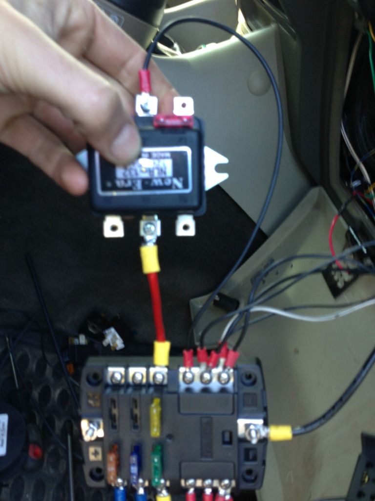 Traxide Dual Headlight Relay into D2a Installation Guide