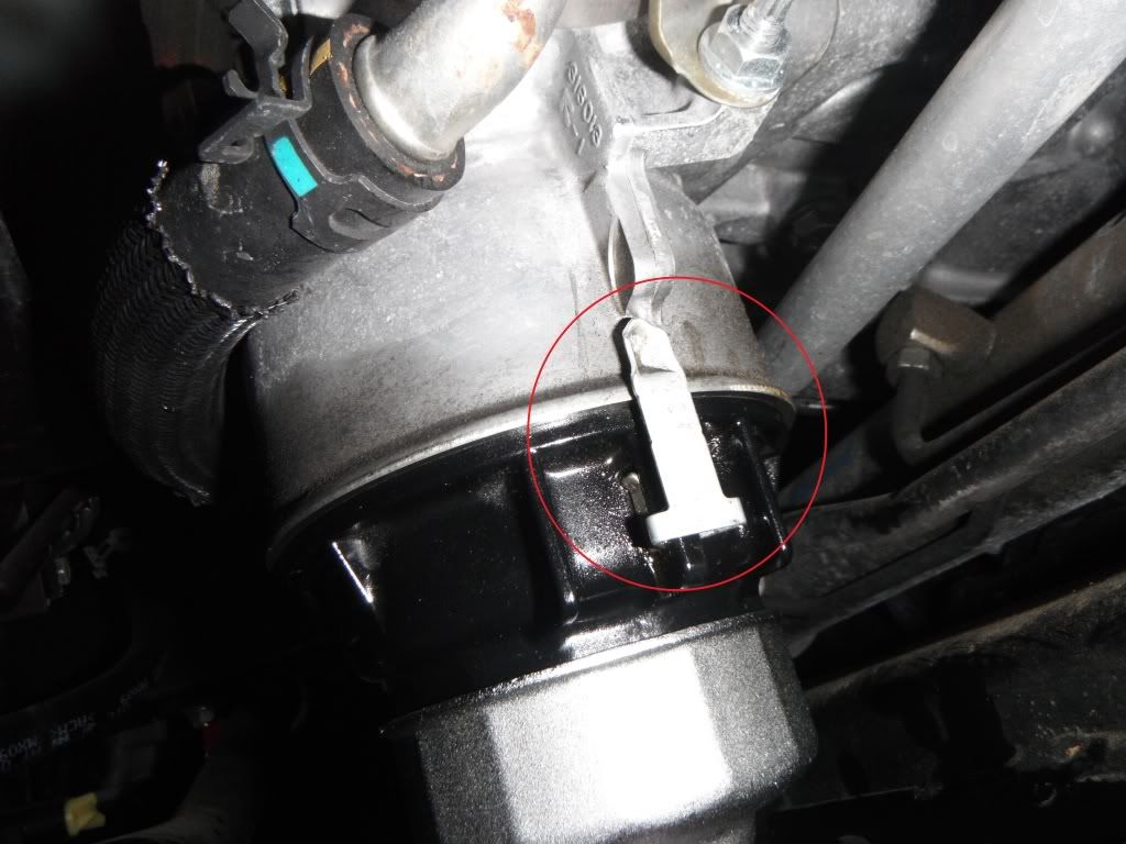 Metal indicator tab on plastic oil filter housing; - Toyota 4Runner Forum - Largest 4Runner Forum