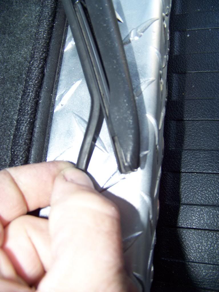 **How To Change 5th Gen Factory Wiper Blade Inserts Pictorial