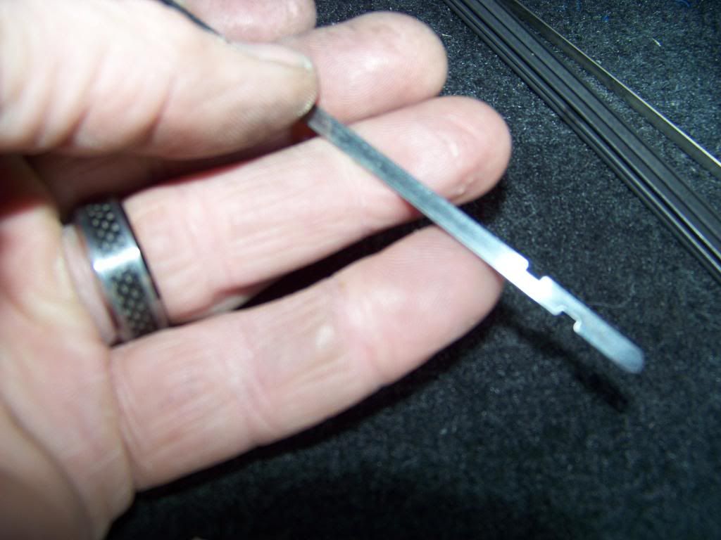 **How To Change 5th Gen Factory Wiper Blade Inserts Pictorial