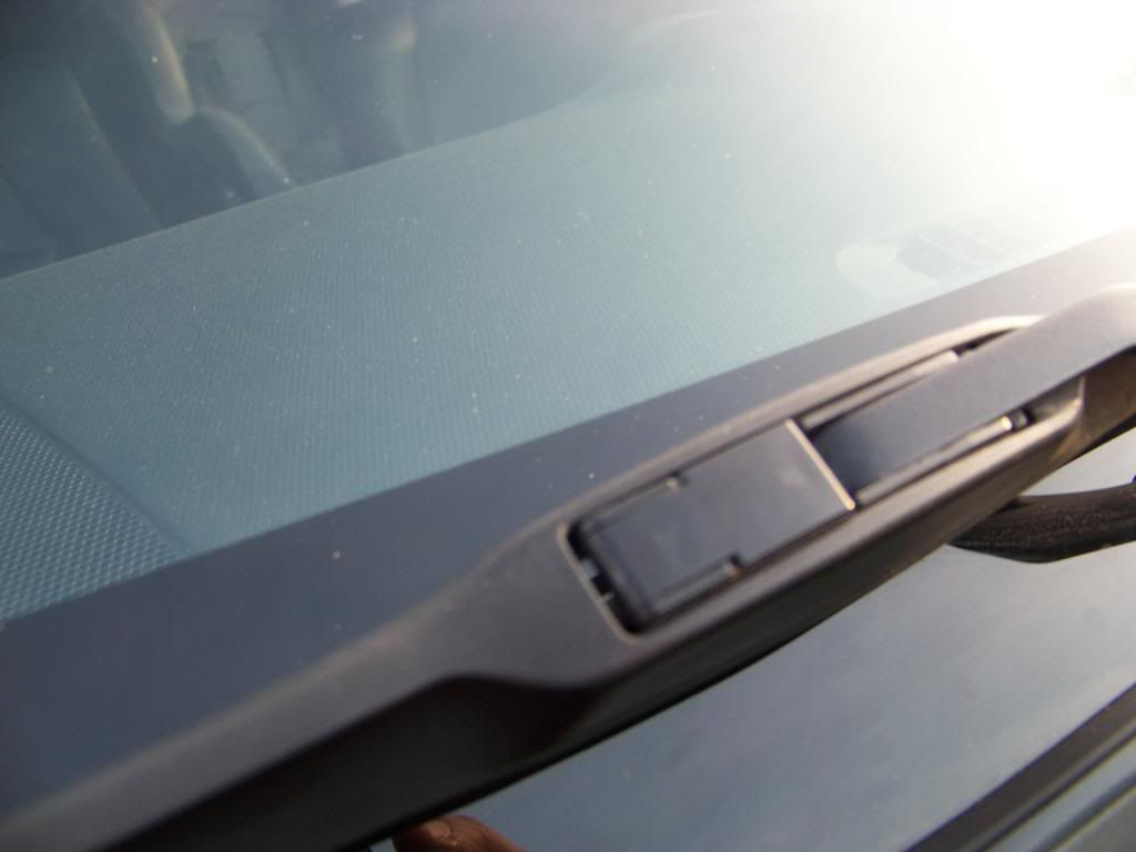 **How To Change 5th Gen Factory Wiper Blade Inserts Pictorial