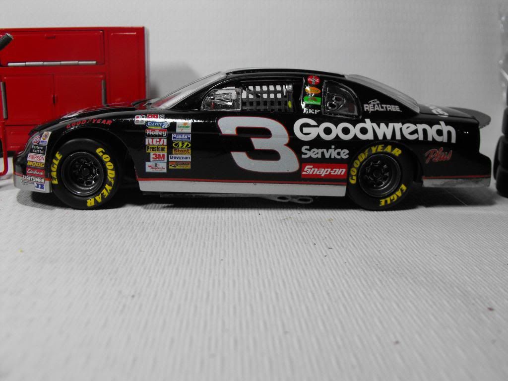 2014_01112Earnhardt30006_zps28daa00e.jpg