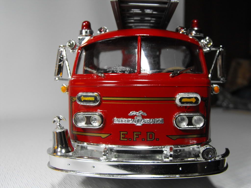 2011_1027firetruck0010.jpg