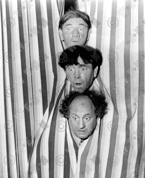  photo thethreestooges2532009.jpg