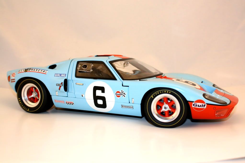 1969 Ford GT40 - Le Mans Winner, Jacky Ickx and Jackie Oliver 1/12 ...